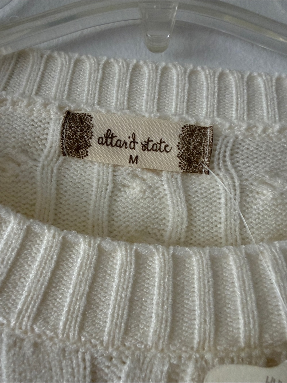 NWT Altar'd State Ivory Cable Knit Cropped Sweater Boxy Boho Cream Medium - Picture 3 of 6